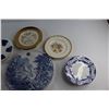 Image 3 : (14) Assorted Souvenir Plates and Pizza Shovel