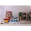 Image 1 : (2) Family Games and a 3D Puzzle