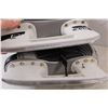 Image 3 : Pair of CCM Hockey Skates - Size 2
