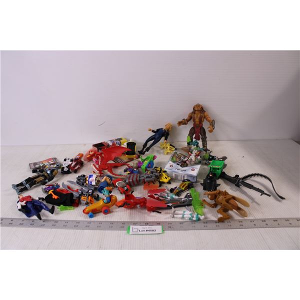 (15+) Assorted Children's Toys - Hotwheels, Transformers, Etc.