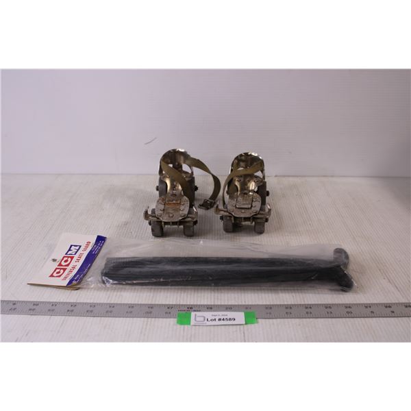 Vintage Roller Skates - W.H. Dunne - Toronto and CCM Universal Skate Guards New