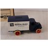 Image 4 : ERTL 1926 Mack Delivery Truck Die Cast Bank - 1/38 Scale