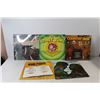 Image 3 : (16) Assorted Records - Looney Tunes, Country and Western Greats, 80 Polka Hits, etc.