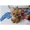 Image 2 : Handled Bag - Assortment of Small Toys - Cups - Ceramic Puppy Bank