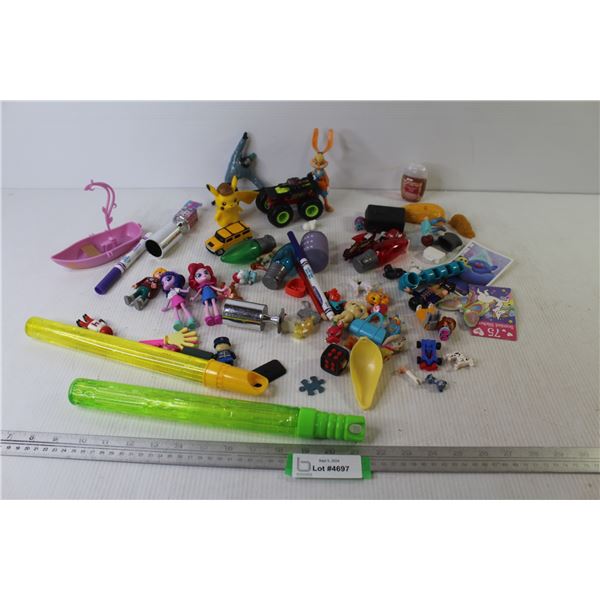 Assortment of Small Toys - Bubble Makers