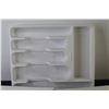 Image 2 : Rubbermaid Cutlery Tray - (4) 10" Hometrends Square Plates