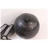 Image 5 : (4) Sets of Walking 1lb Weights & (1) 8lb Workout Ball