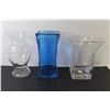 Image 3 : (3) Glass Vases (tallest 9")