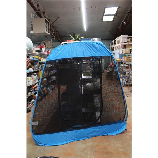 *Foldable Tent