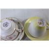 Image 5 : (5) China Tea Cups - One Missing Saucer