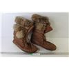 Image 1 : Gum Sole Leather Boots w/Fur Top Edge - Lined - Gum sole (missing poms - fits like 9.5 Men's)