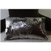 Image 2 : Chair Cushion - Sequin Cushion