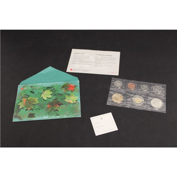 2003 Royal Canadian mint Coin Set (uncirculated) Includes certificate