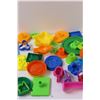 Image 3 : Play - Doh Toys & Molds - As is