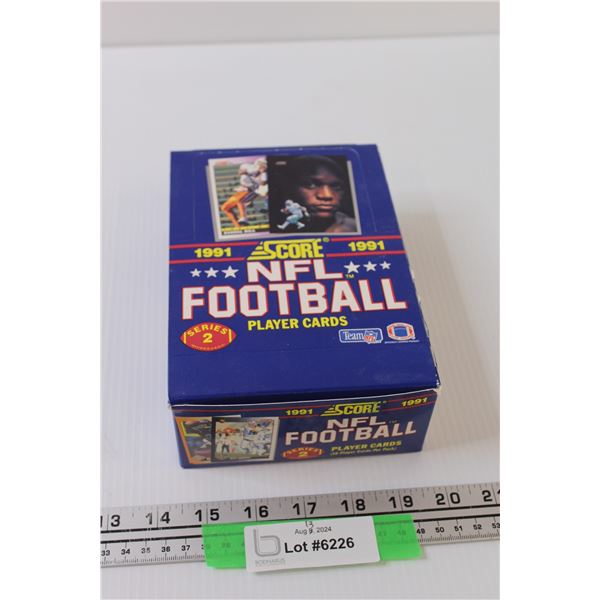 Score 1991 NFL Football Trading Cards - NIB