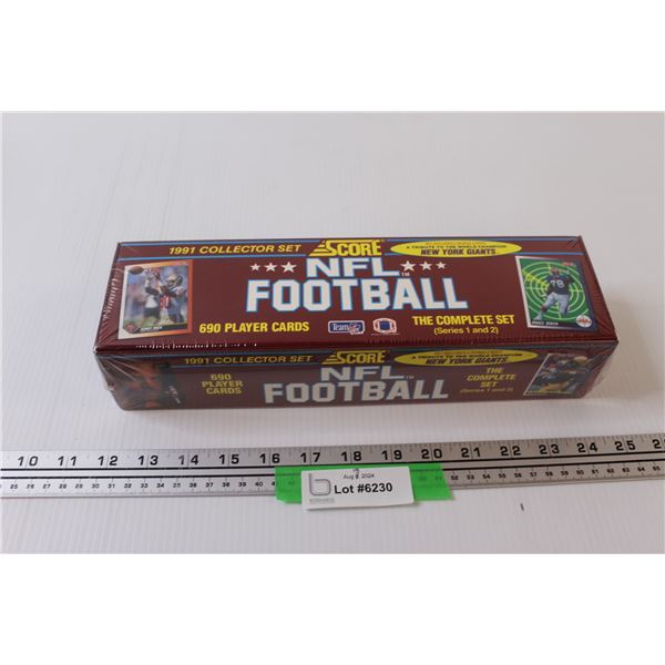 Score 1991 NFL Football Trading Card Set - NIB