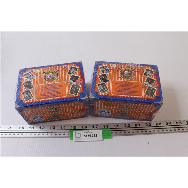 (2) Upper Deck 1992 Baseball Trading Cards - NIB