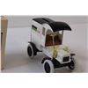 Image 3 : Delivery 1905 Truck Coin Bank - Appears New