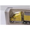 Image 2 : Kenworth T2000 Semi & Trailer 1996 Die Cast Replica - NIB