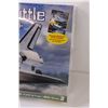 Image 2 : Revell Space Shuttle Model - NIB