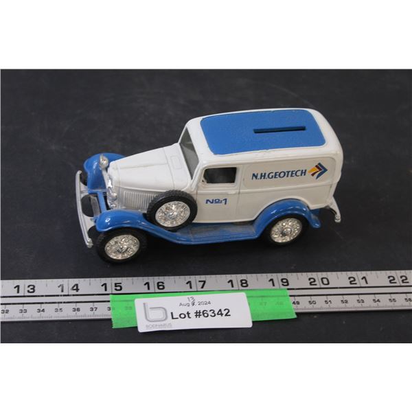 Ford Delivery Van 1932 Coin Bank 1:25 Scale