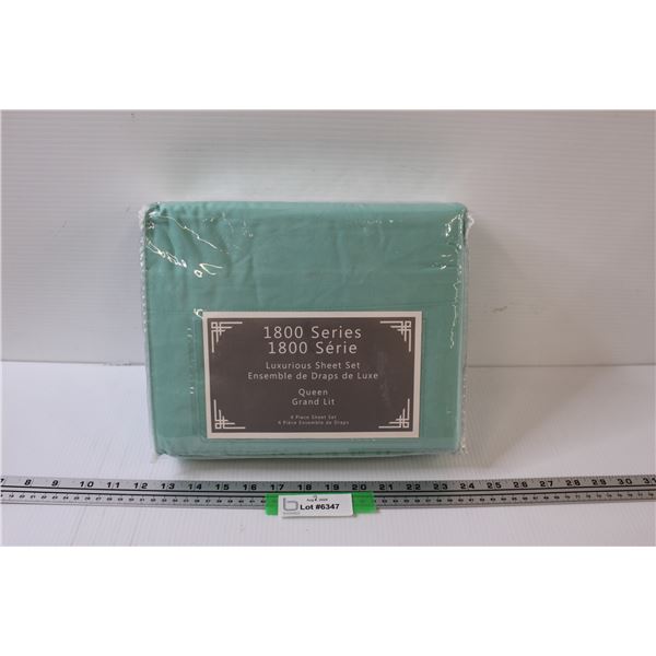 Queen Bed Sheet Set - NIB - Green