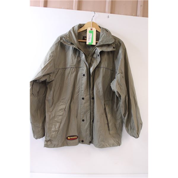 * Wet Skins Rain Jacket - Size Medium