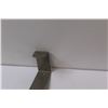 Image 5 : Overdoor Four Hook Bracket - Pewter Metal Color