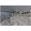 Image 4 : Chenille Bed Spread - Double Size