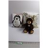 Image 1 : (2) Christmas Pillows, Tele Miracle Teddy Bear