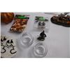 Image 3 : Assorted Halloween Decorations