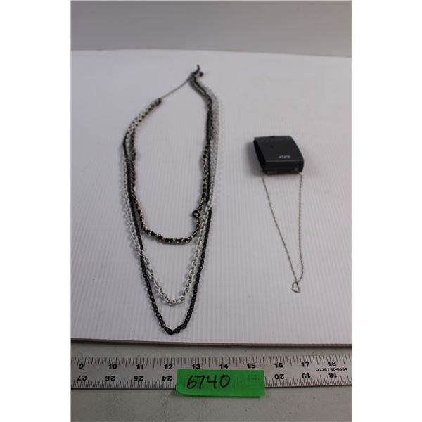 (2) Costume Necklaces