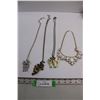 Image 1 : (4) Costume Necklaces