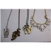 Image 2 : (4) Costume Necklaces