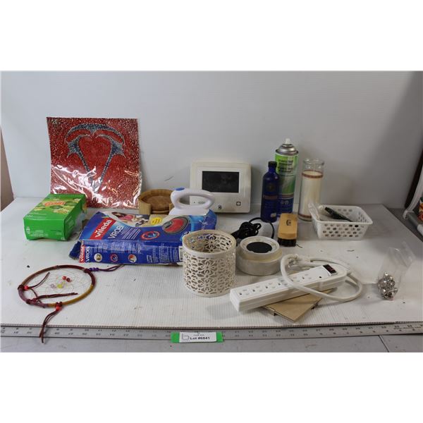 Thumbtacks, Extension Cord - Works, Mixed Household Items, Cleaning Supplies, Home Decor