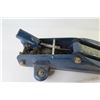 Image 3 : Hydraulic Floor Jack (missing handle)