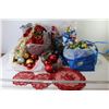 Image 1 : Christmas Decorations - Balls - Bows - Red Crochet Doilies - Garland
