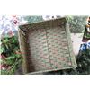 Image 3 : (2) Display Lights - Wreath - Garland - Woven Basket - Plastic Container - Gift Bag