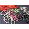 Image 3 : Costume Jewelry Necklaces in Asian Carrying Bags