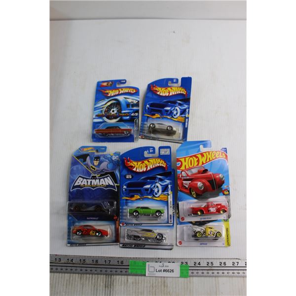(8) Hot Wheels Car Toys