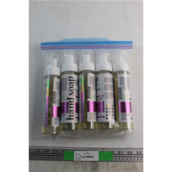 (5) Artnaturals Liquid Flower Field Hand Soap