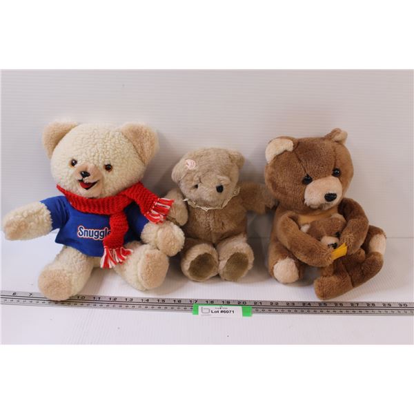 (3) Teddy Bears - Snuggle Laundry Bear