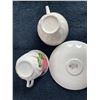 Image 2 : Plate & Teacups