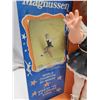 Image 2 : Vintage "Karen Magnussen" collector's doll - in box