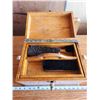 Image 3 : Vintage shoe shining kit, in wooden case - 12.5"x9"x12"H