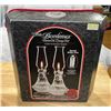 Image 1 : Petite Bordeaux twin oil lamp set - crystal cut