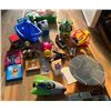 Image 3 : Aquarium & Box of miscellaneous toys & cards
