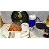 Image 2 : lot of Kitchen Stuff