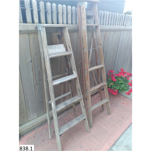 Pair of vintage wooden step ladders, 1 rung missing on the larger ladder, easily replaced