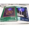 Image 1 : 2 Lighted Christmas Sculptures